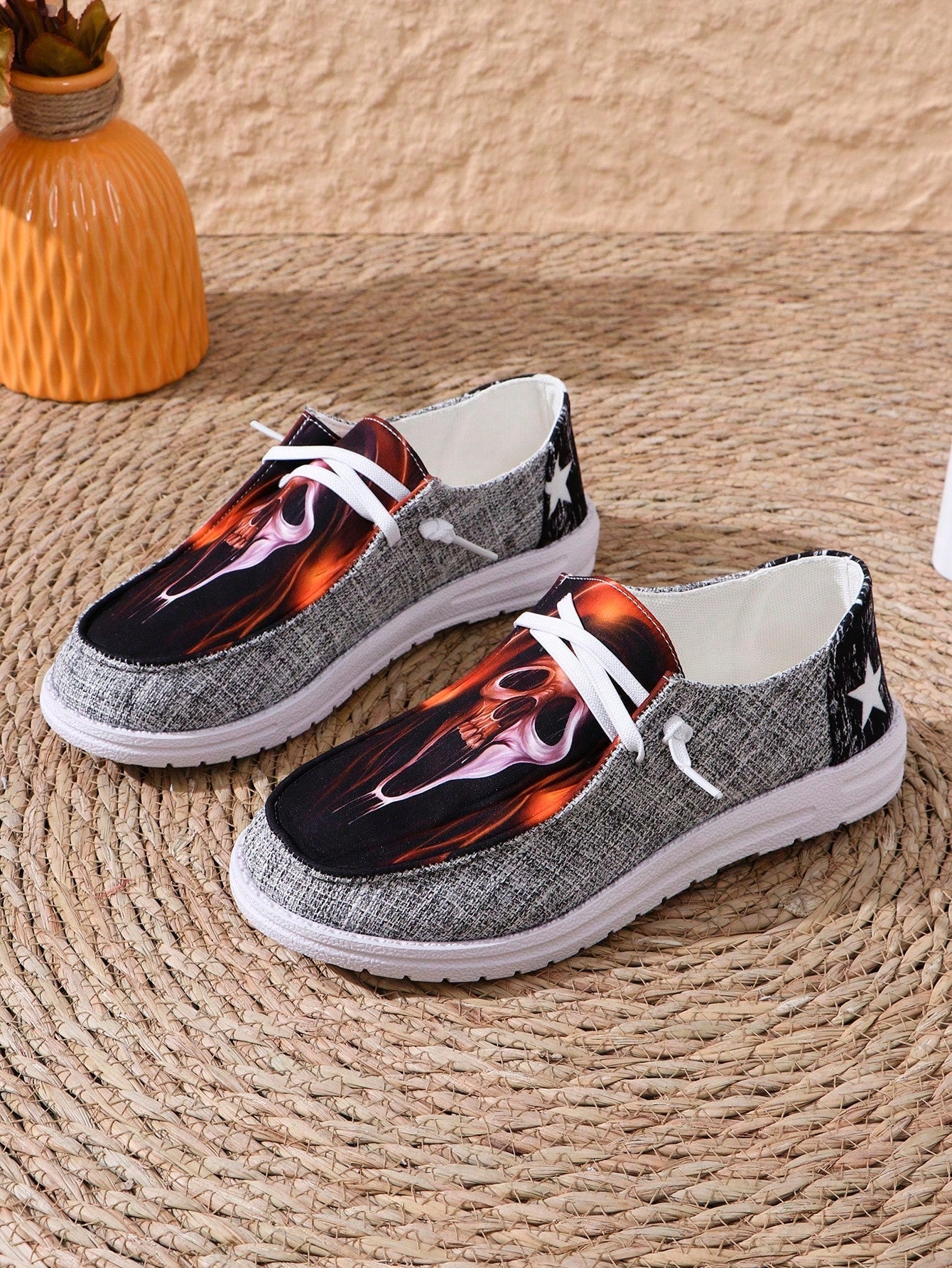 Stylishly Spooky: Women's Lightweight Halloween Skull Casual Sports Shoes