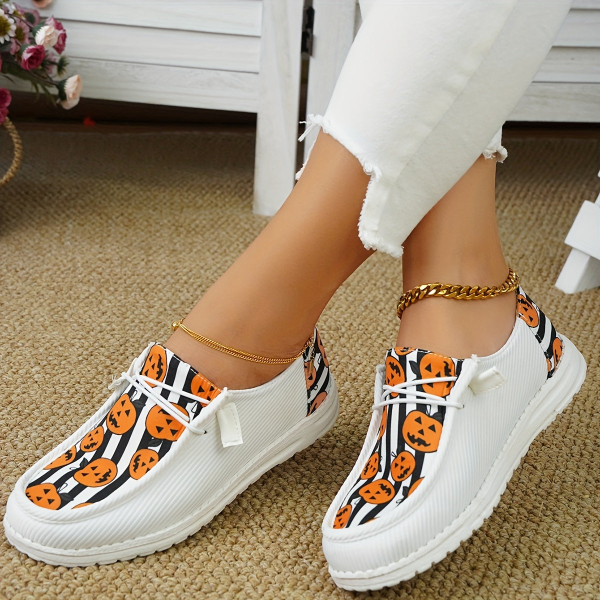 Stylish Women's Pumpkin Striped Print Canvas Shoes: Trendy and Lightweight Halloween Footwear