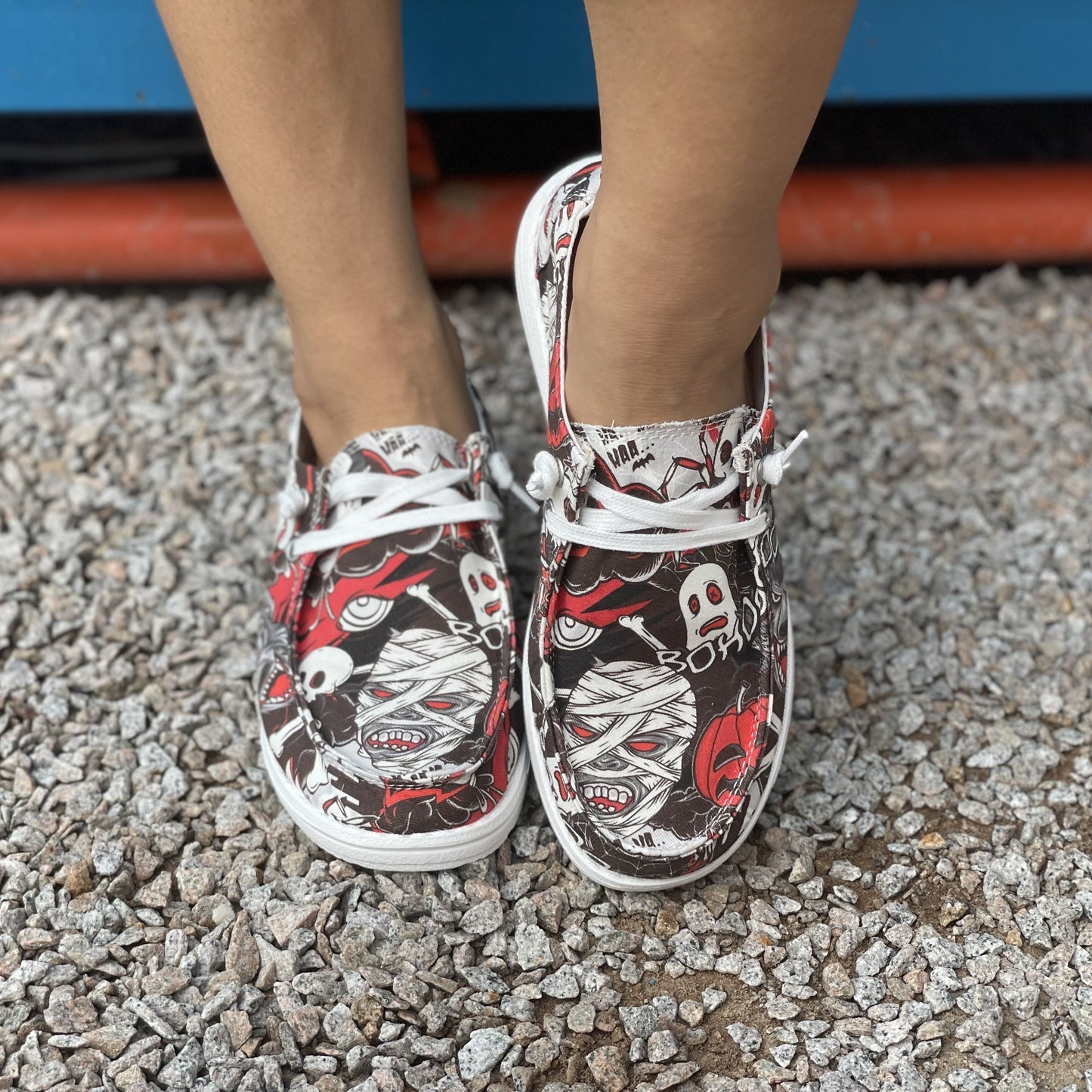 Women's Halloween Mummy Pattern Canvas Shoes - Perfect for Halloween and Outdoor Activities