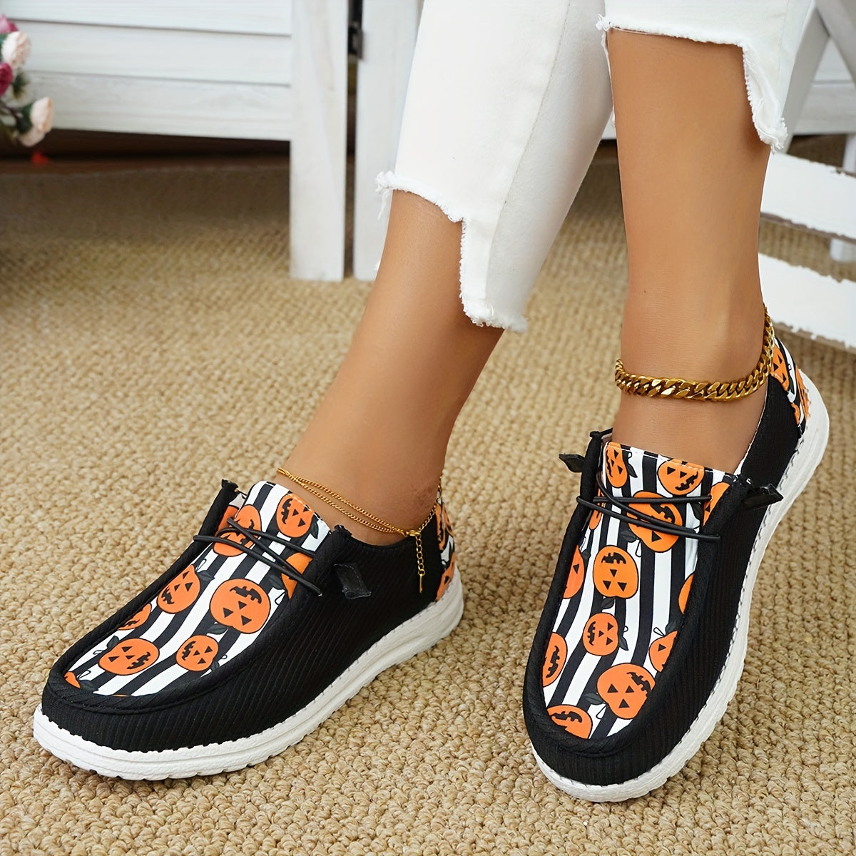 Stylish Women's Pumpkin Striped Print Canvas Shoes: Trendy and Lightweight Halloween Footwear